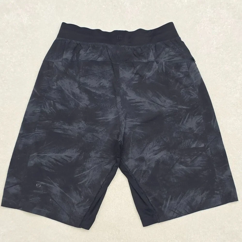 Lululemon Shorts Men's M Black Workout Athletic Shorts 11